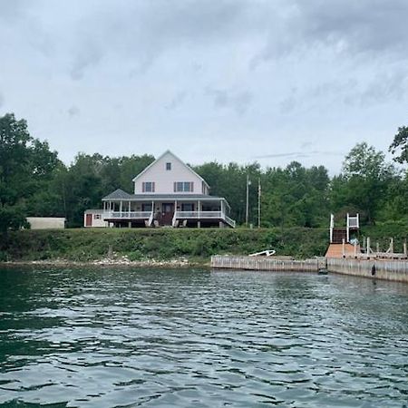 Whiskey River Cottages Formerly Seaway Slips Clayton Exterior photo