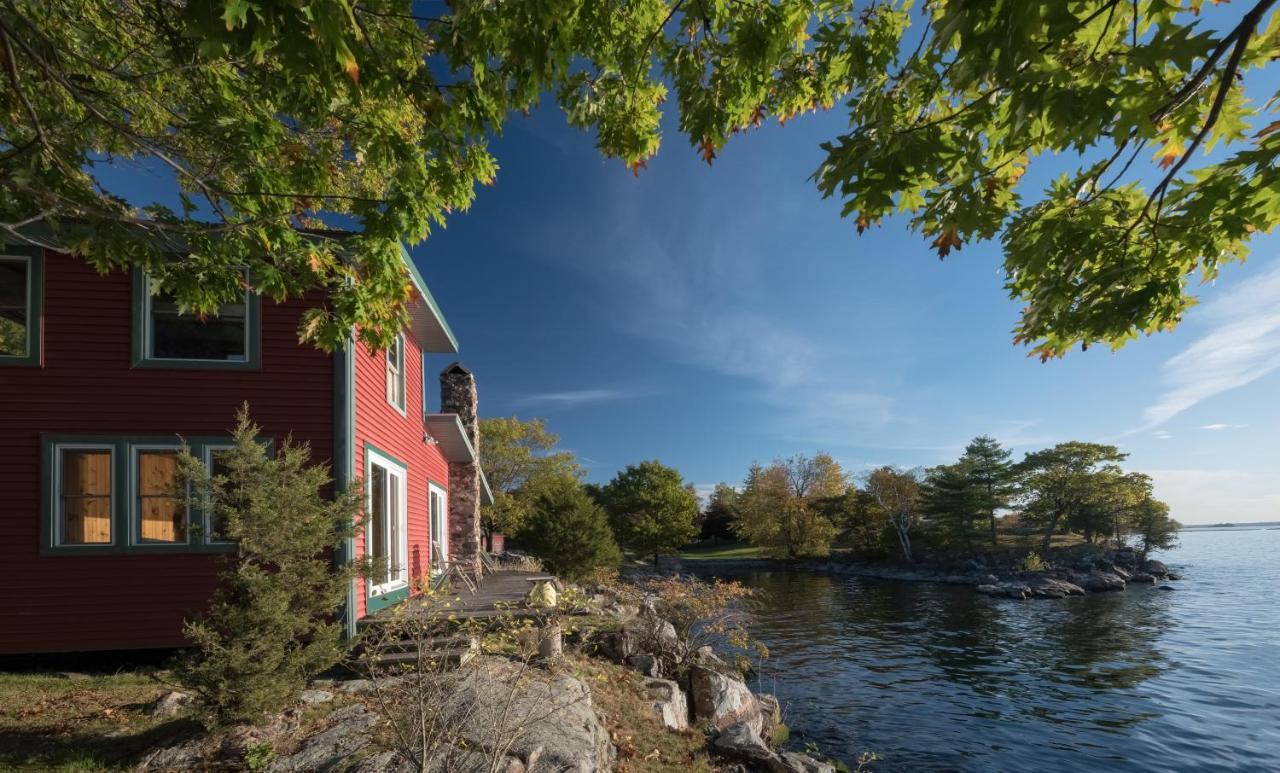 Whiskey River Cottages Formerly Seaway Slips Clayton Exterior photo